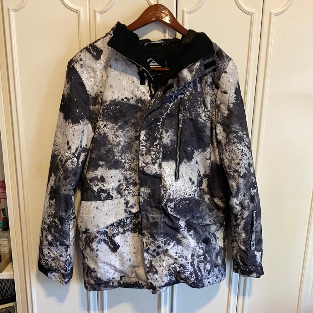 Quiksilver Black and White Ski Jacket